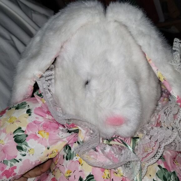 Vntg 1992 Floral Pajama Bunny Plush - Picture 6 of 7